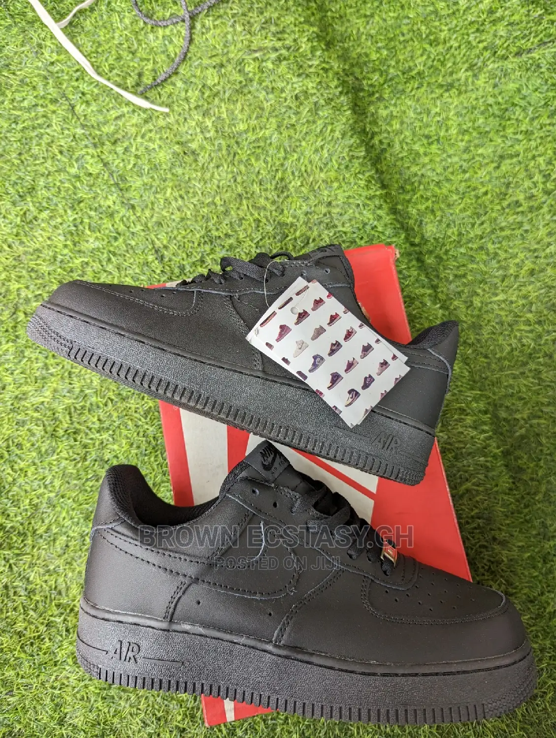 Nike Air Force 1 All Black Sneaker
