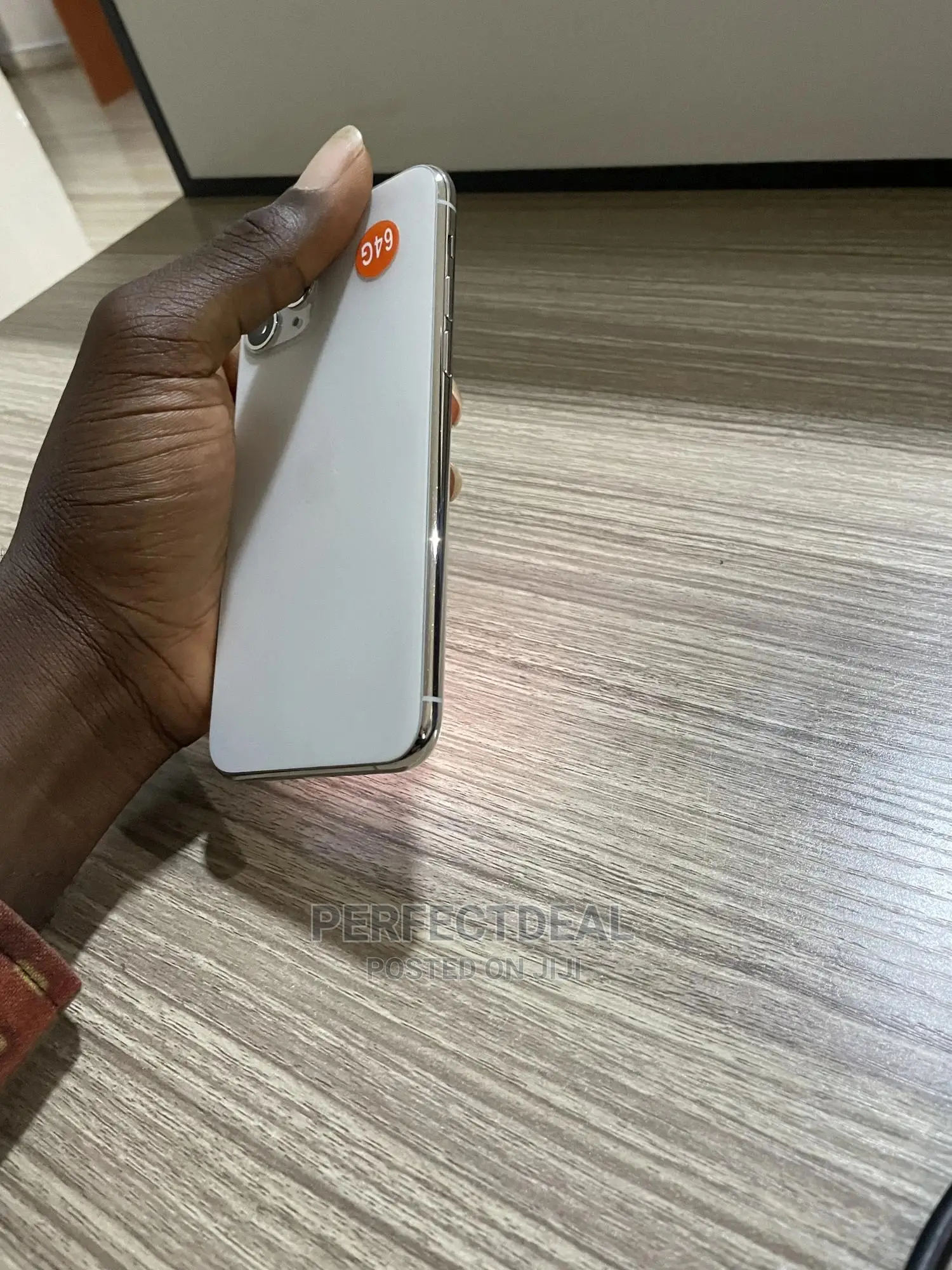 New Apple iPhone 11 Pro 64 GB White