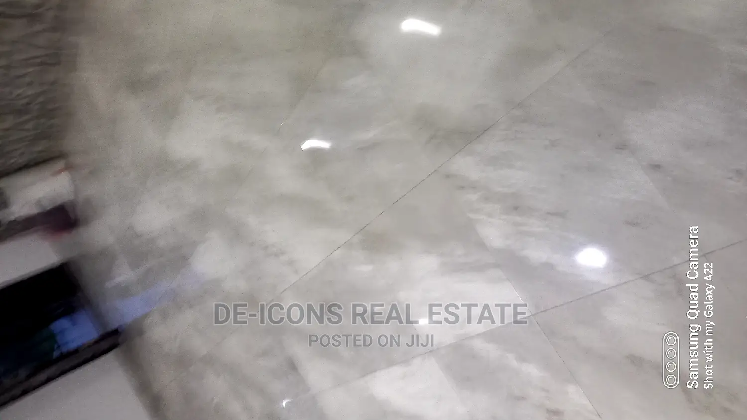 2bdrm Duplex in De-Icons Real Estate, Awutu Senya East Municipal