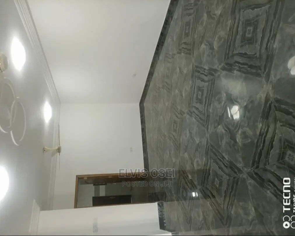 2bdrm Apartment in Canada, Ablekuma for rent