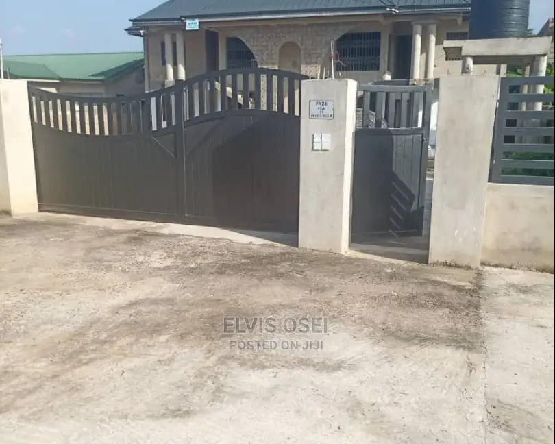 2bdrm Apartment in Canada, Ablekuma for rent