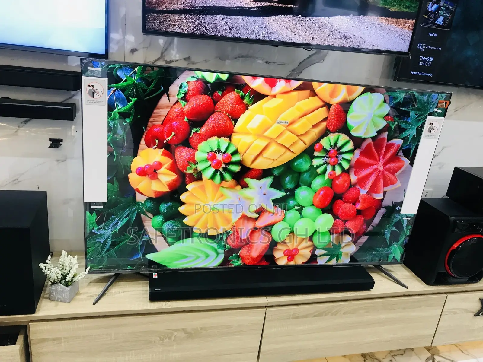 65 Inches Affordable Samsung Uq80 Inches Glossy LED Tv