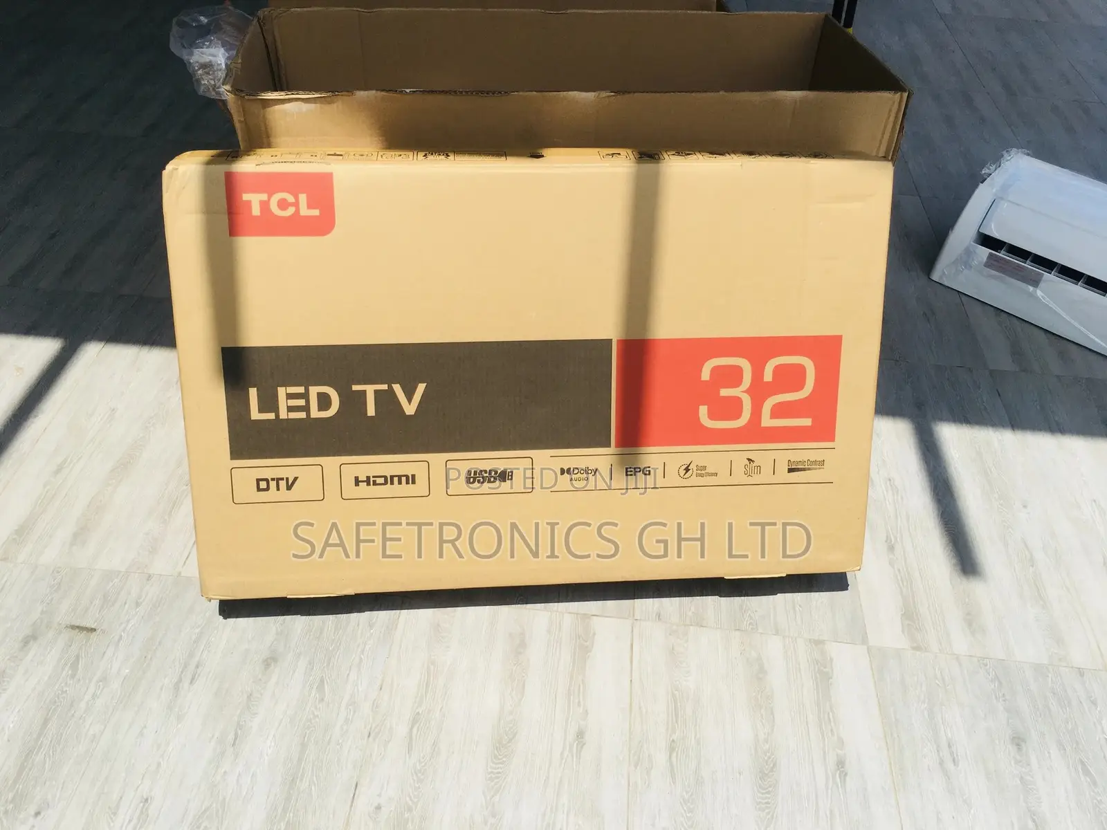 TCL Original LED D3200 32 Inches Glossy Tv