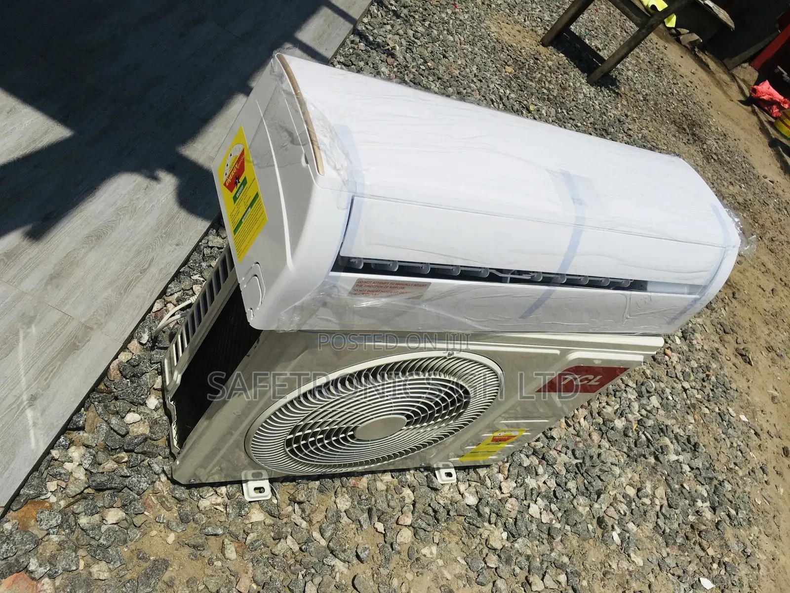 2.5hp Split TCL Airconditioner R410 24csa/Xa51