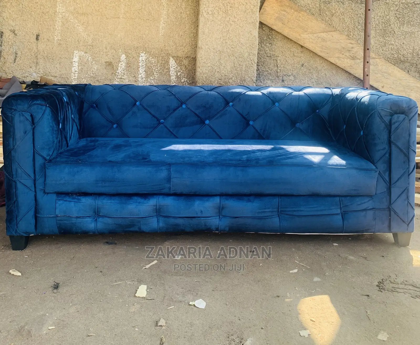 3 Seats Sofa