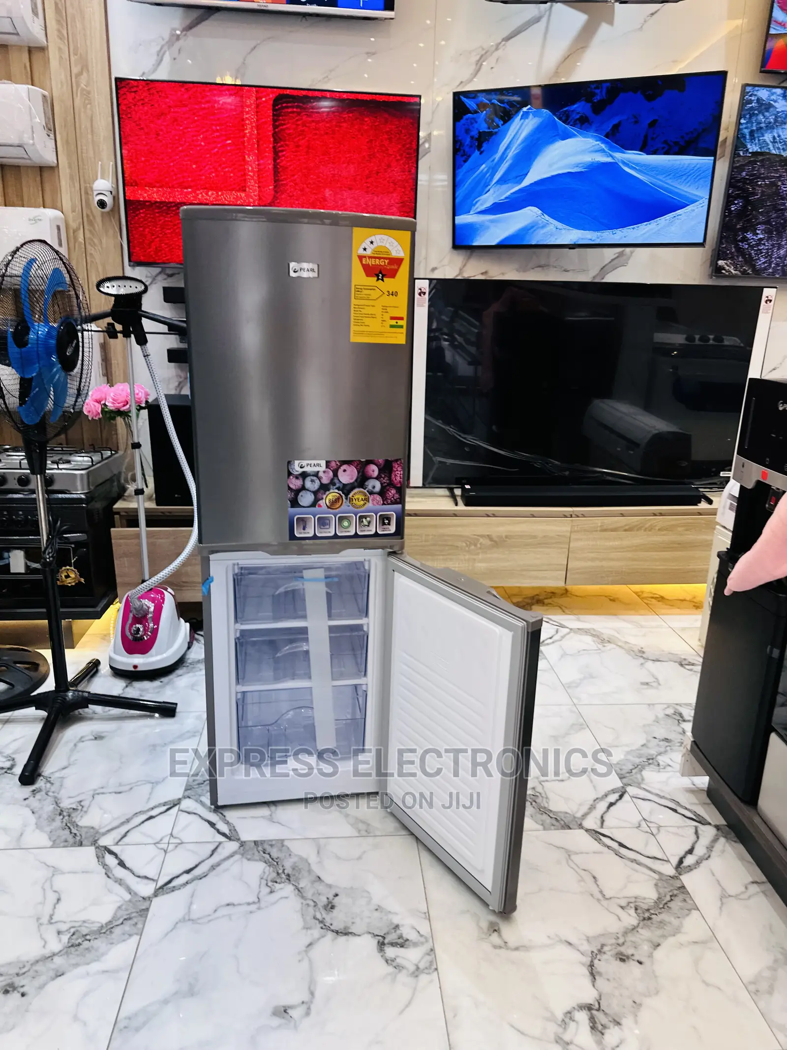 Neatly Sealed PF-200B (140 Liter)Bottom Freezer Pearl