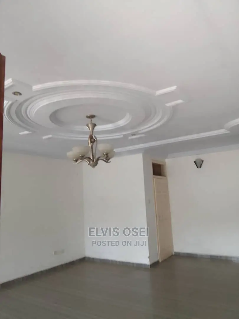 3bdrm Apartment in American House, East Legon for rent