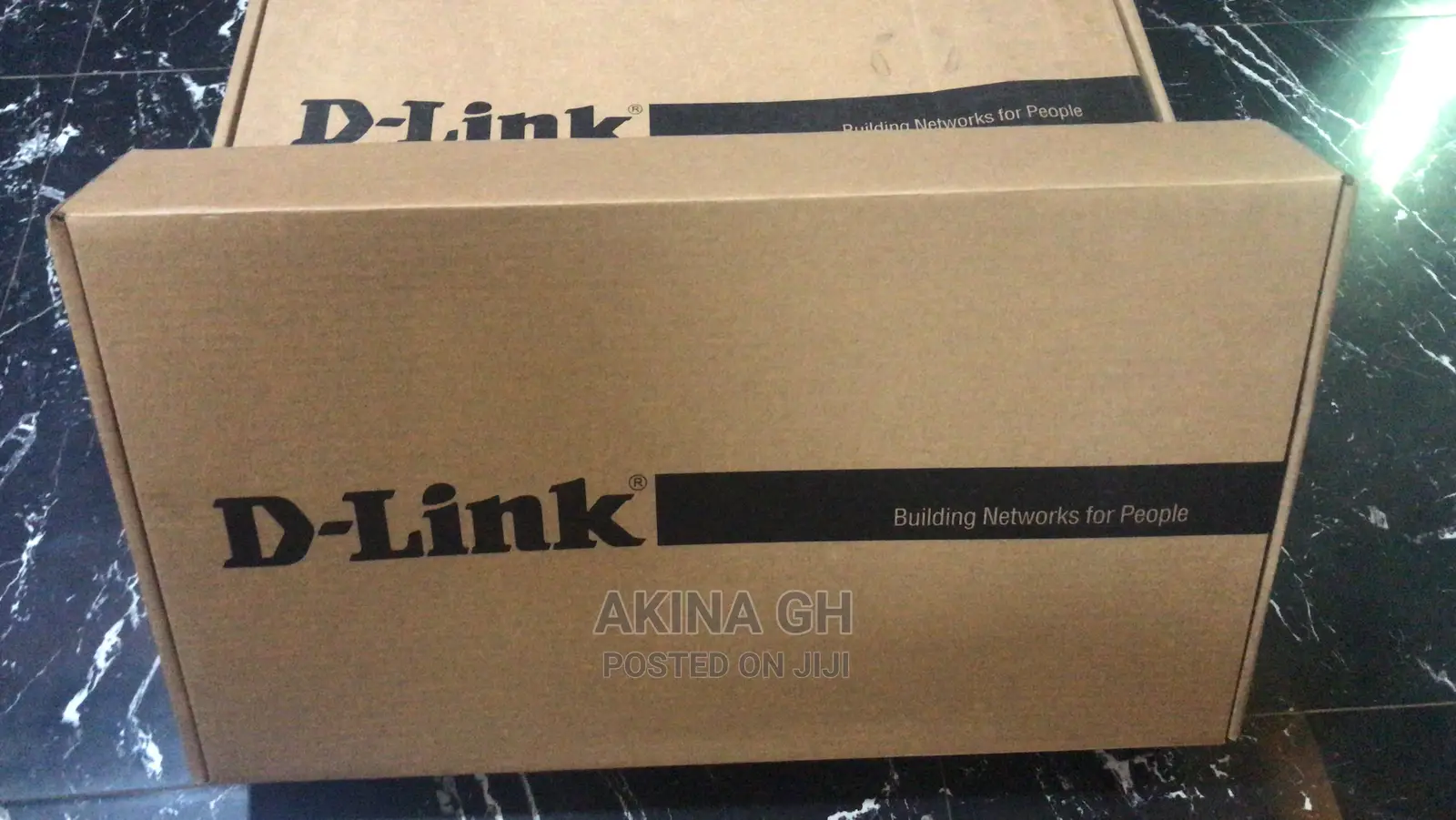 D-Link 48-Port Unmanaged Switch With 2 Gigabit SFP DES-1050G