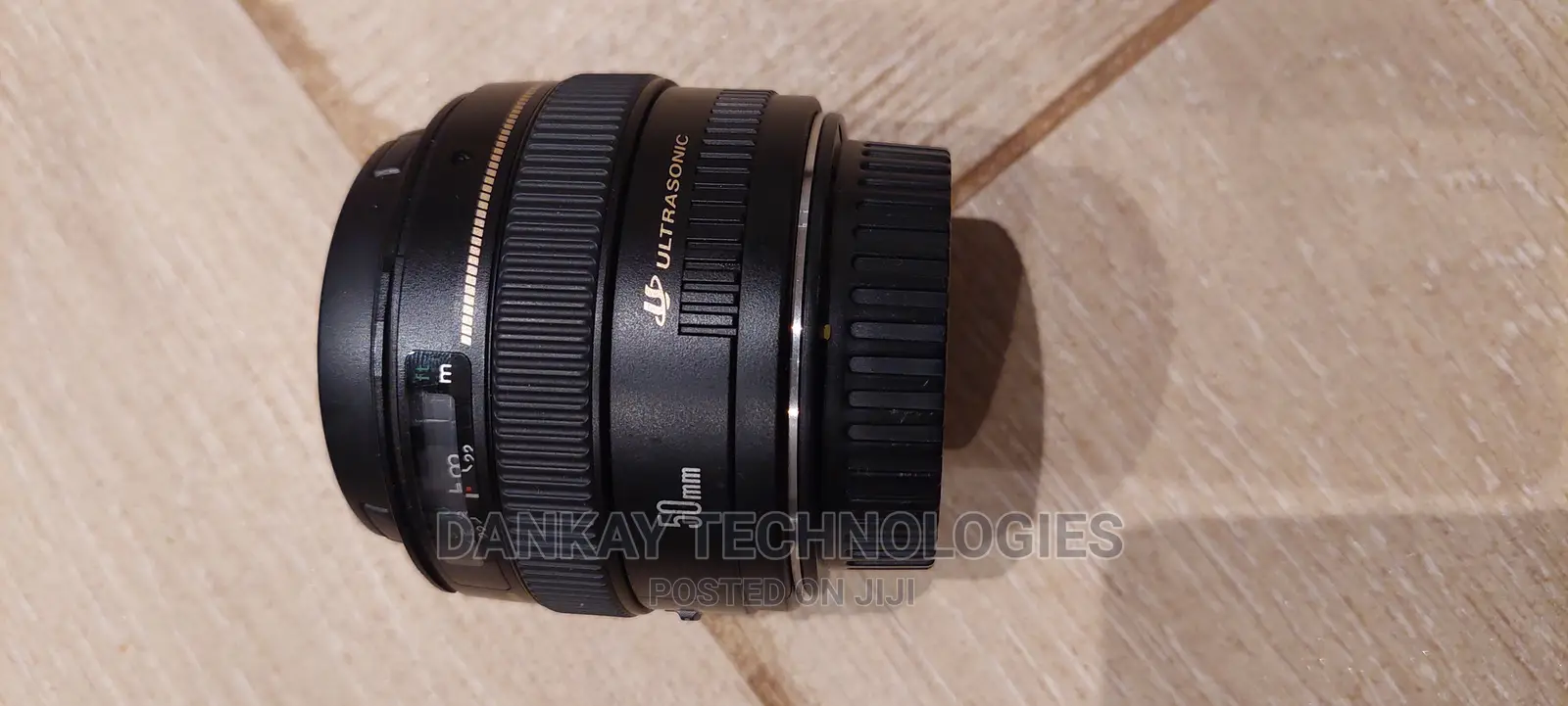 Canon Ef 50mm F/1.4 Usm Lens