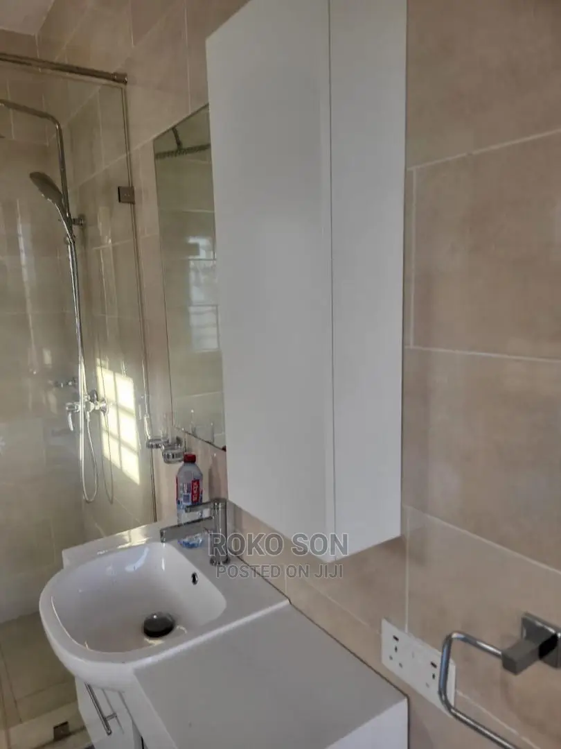 4bdrm Duplex in Dr Roko, Accra Metropolitan for sale