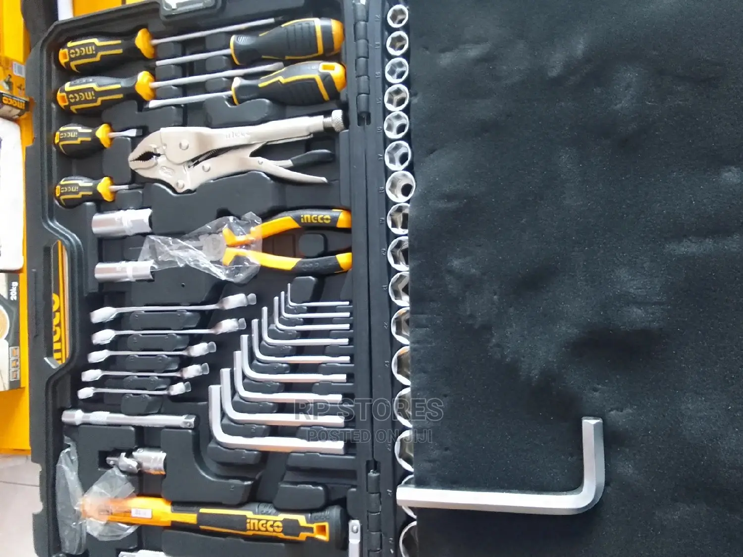 Ingco 142 Pieces Combination Tools Set