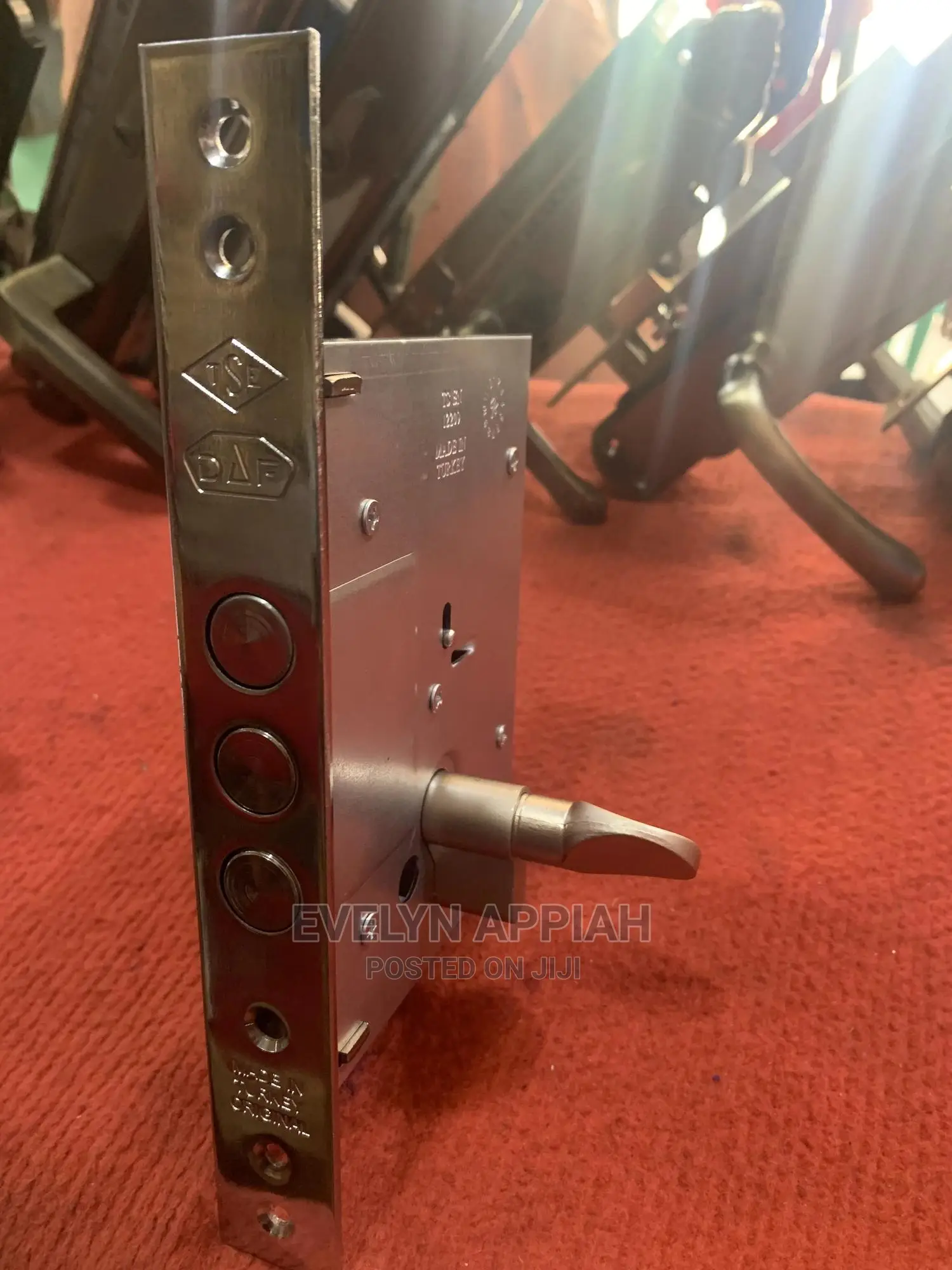 Turkey Door Top Lock