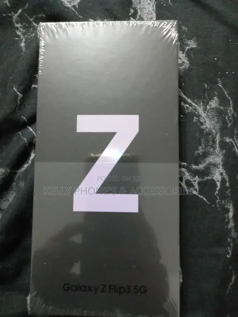 New Samsung Galaxy Z Flip3 5G 256 GB Black