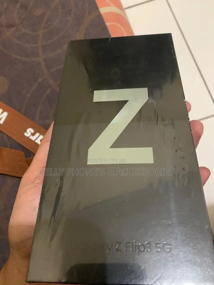 New Samsung Galaxy Z Flip 256 GB Black