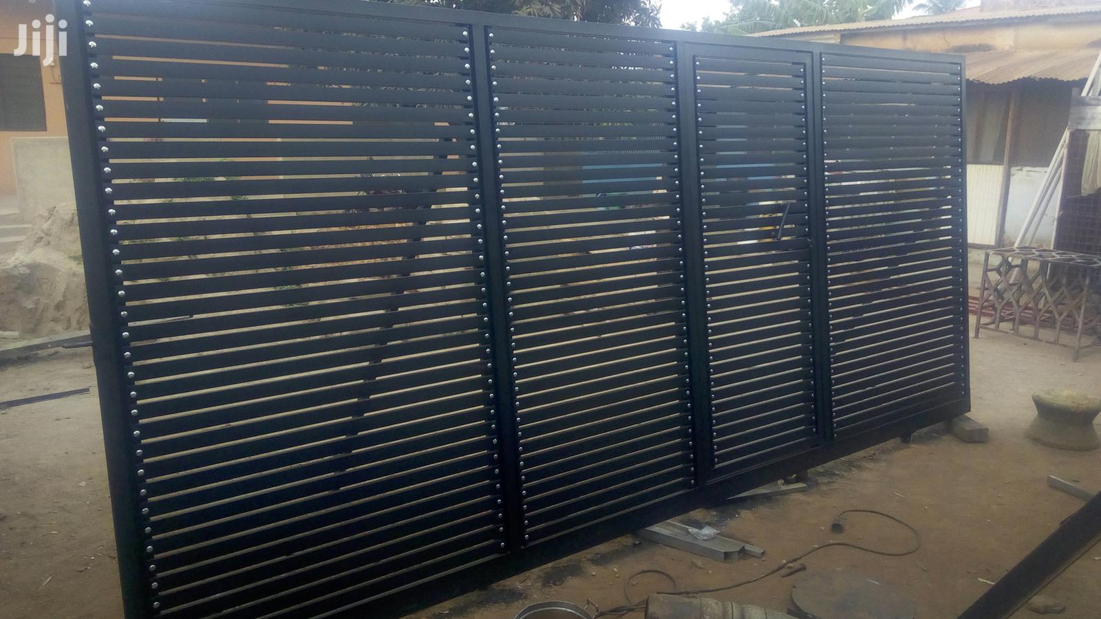 Sliding Gate