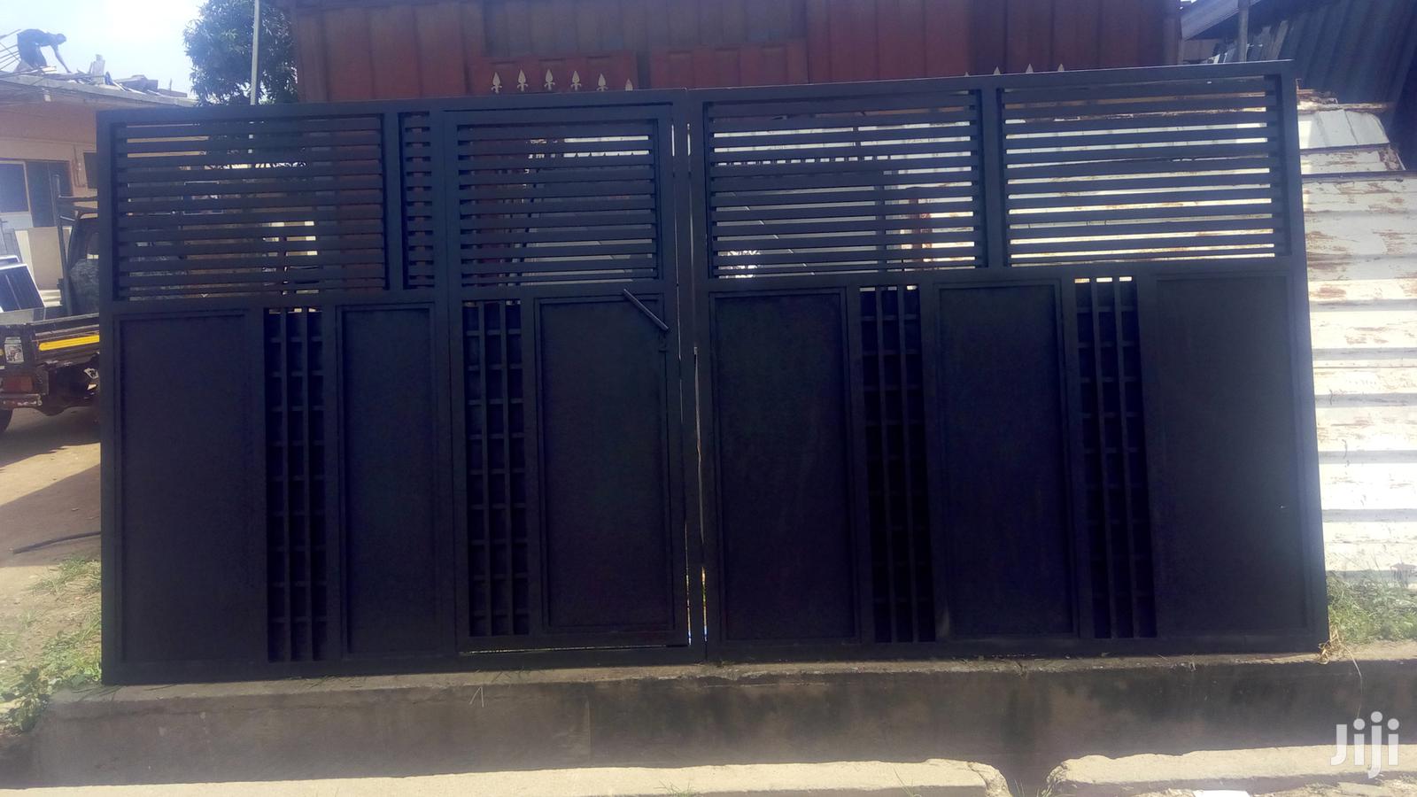 Sliding Gate