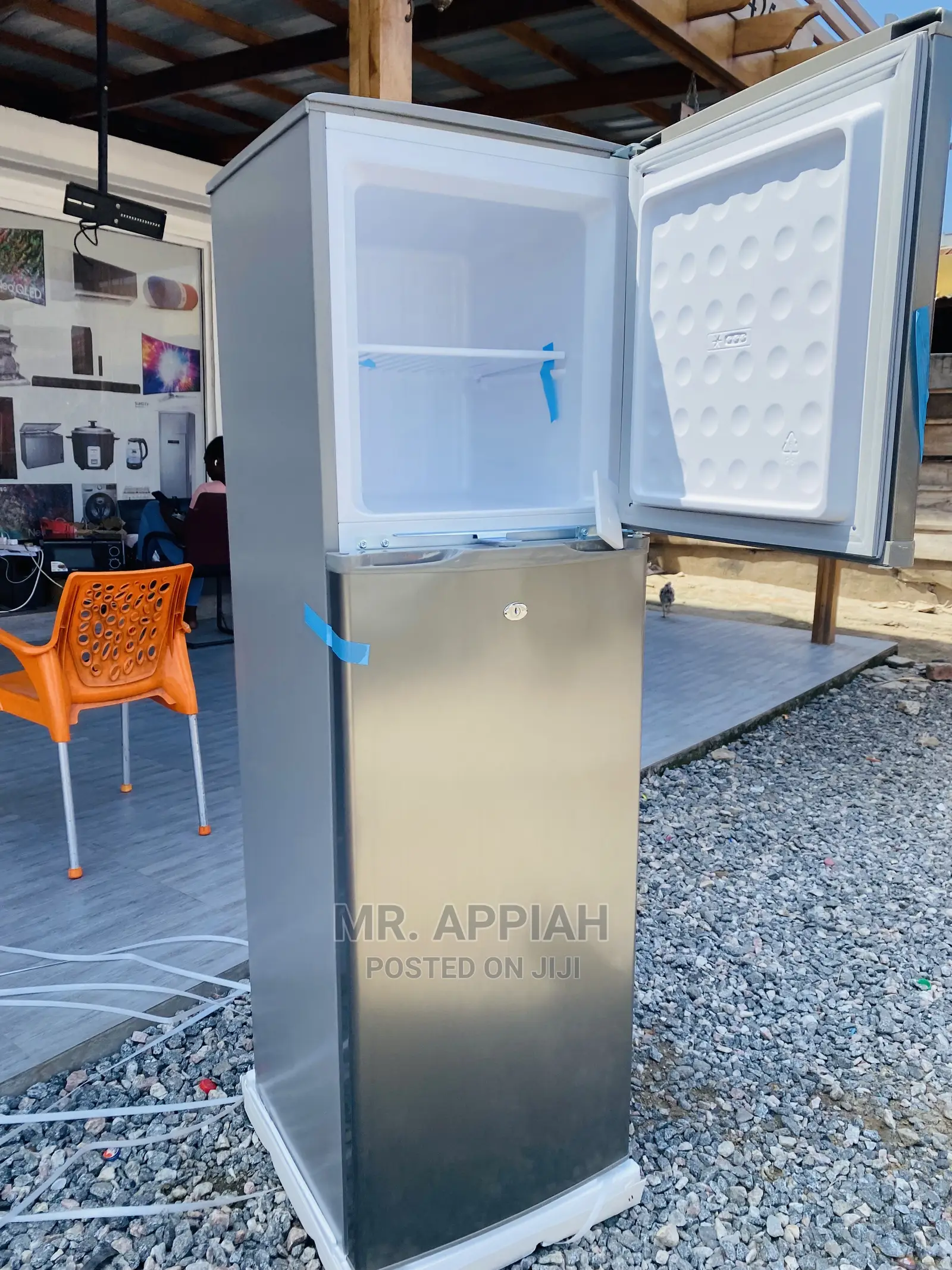 High Efficiency PF-270IX Pearl Top Freezer Fridge,166L 