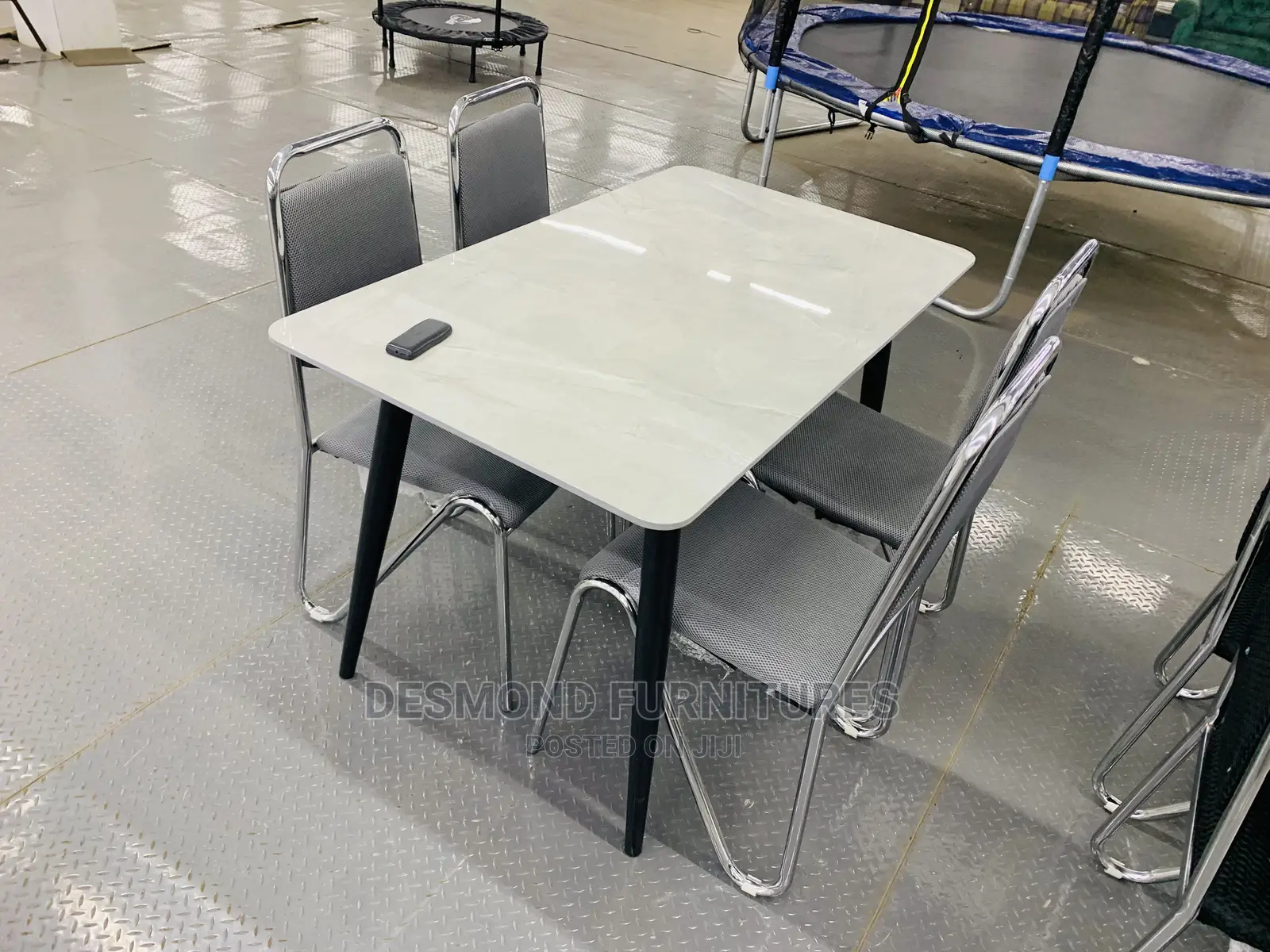 Dining Table With 4 Chairs