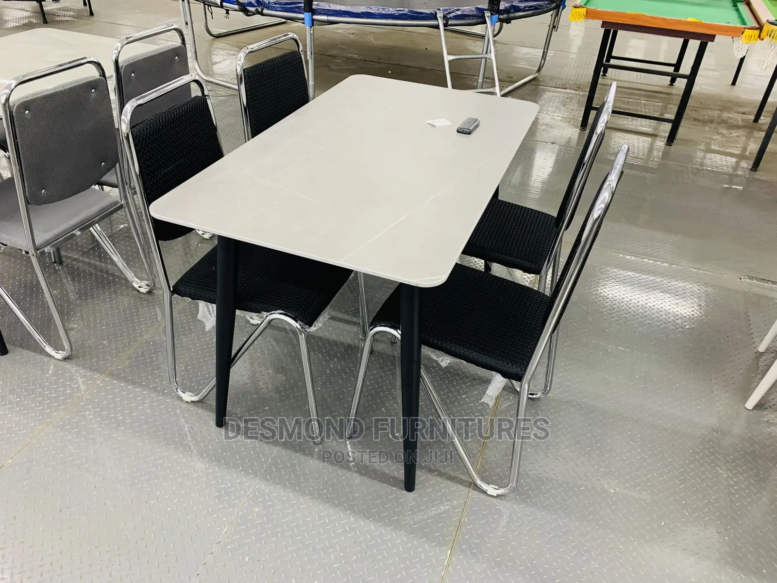 Dining Table With 4 Chairs