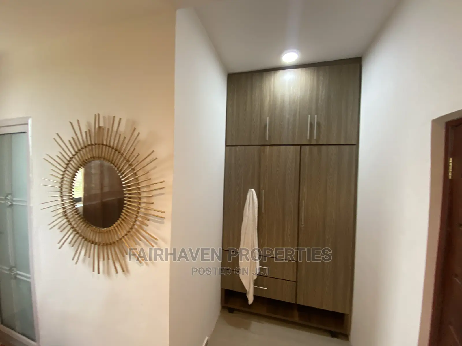 Fully Furnished 1bedroom Apartment at Tseaddo