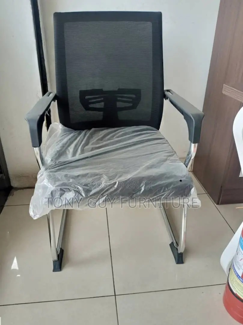 Mesh Waiting Chair
