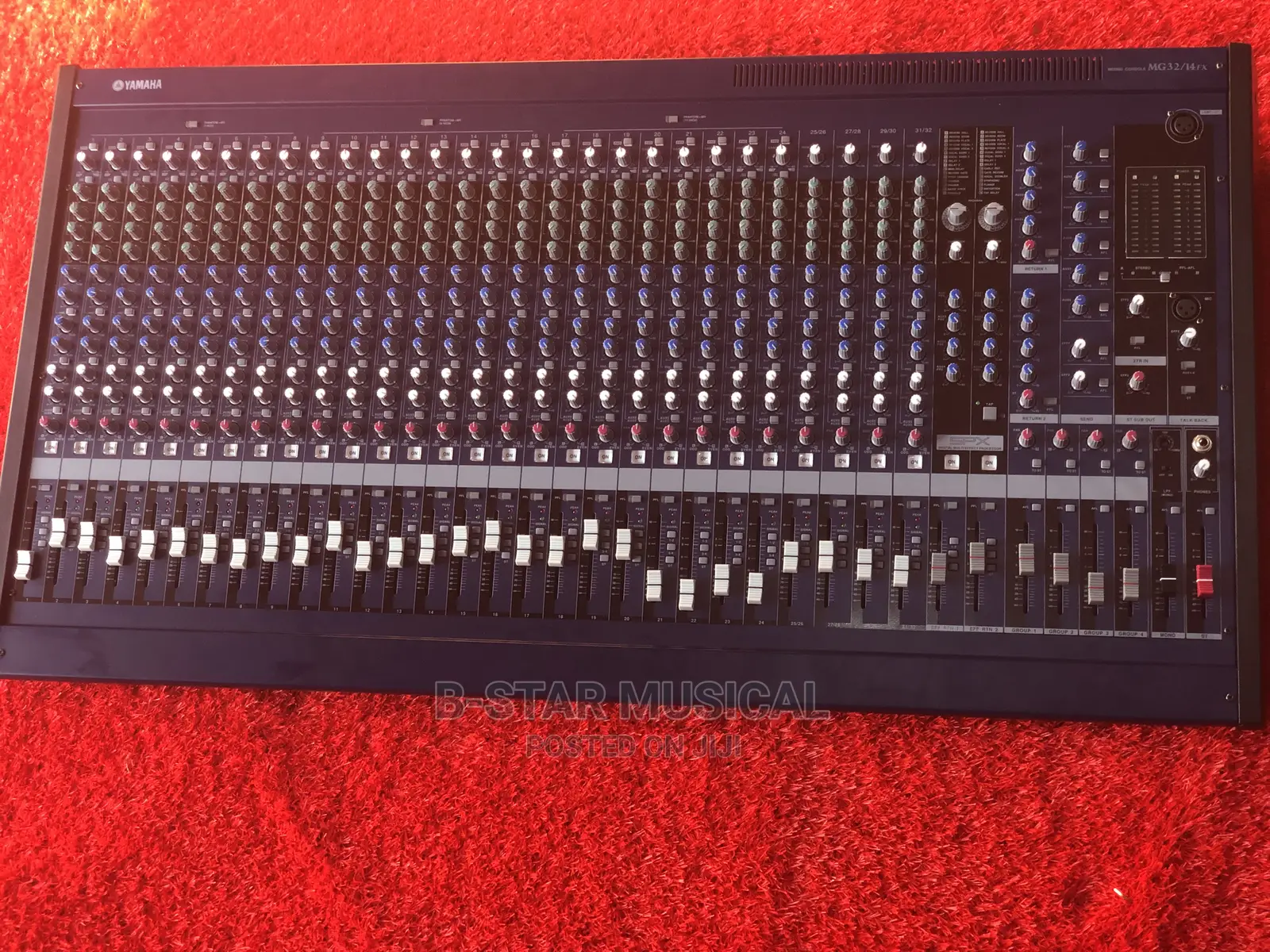 Yamaha 32 Channel Live Console