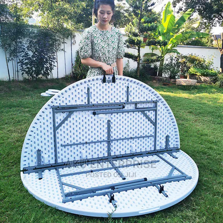 Round Outdoor Picnic Folding Table