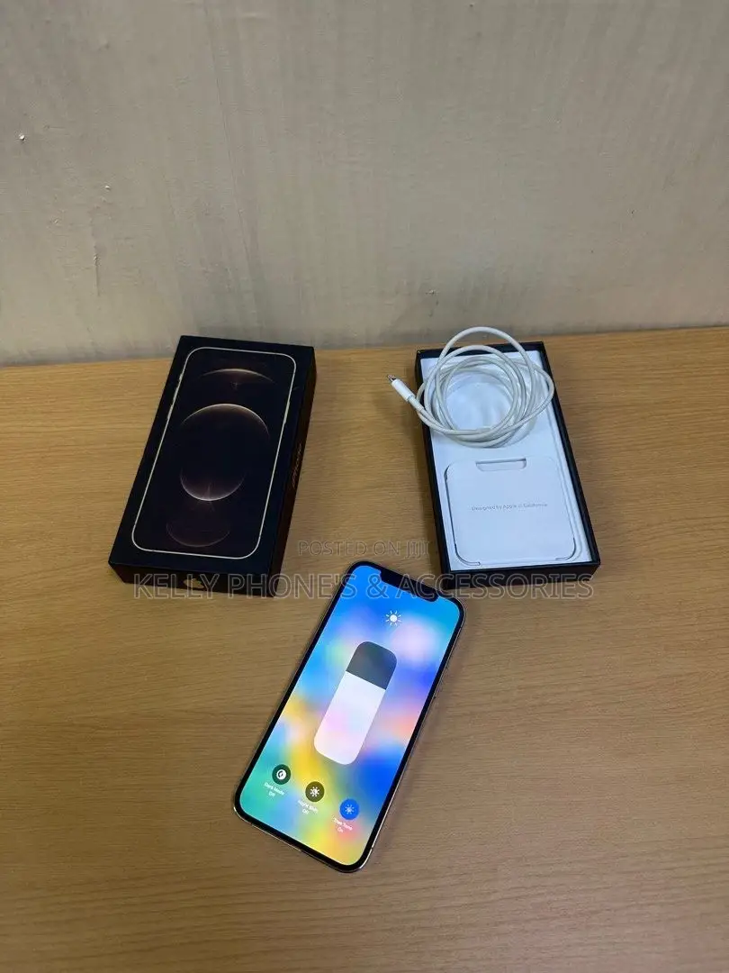 New Apple iPhone 12 Pro Max 256 GB Black