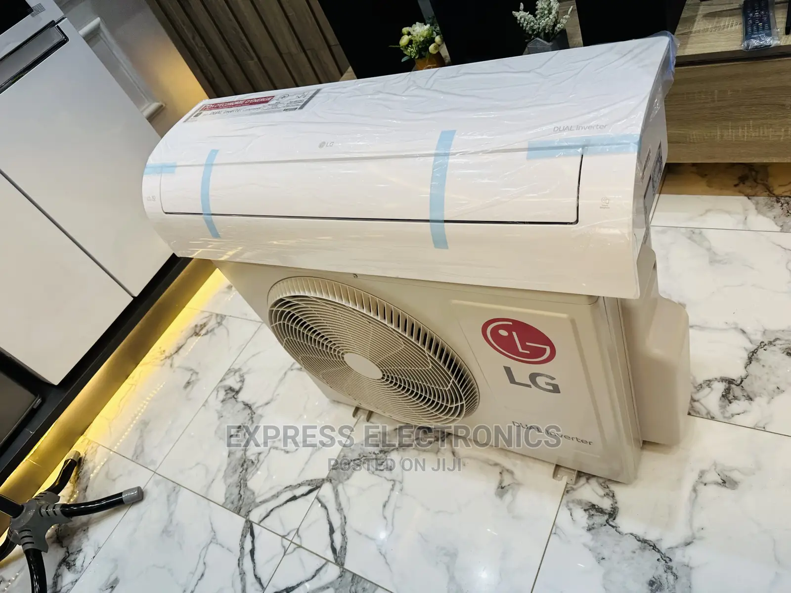 Call  or Buy From Us LG R410 Gas 2.0hp Split Ac White