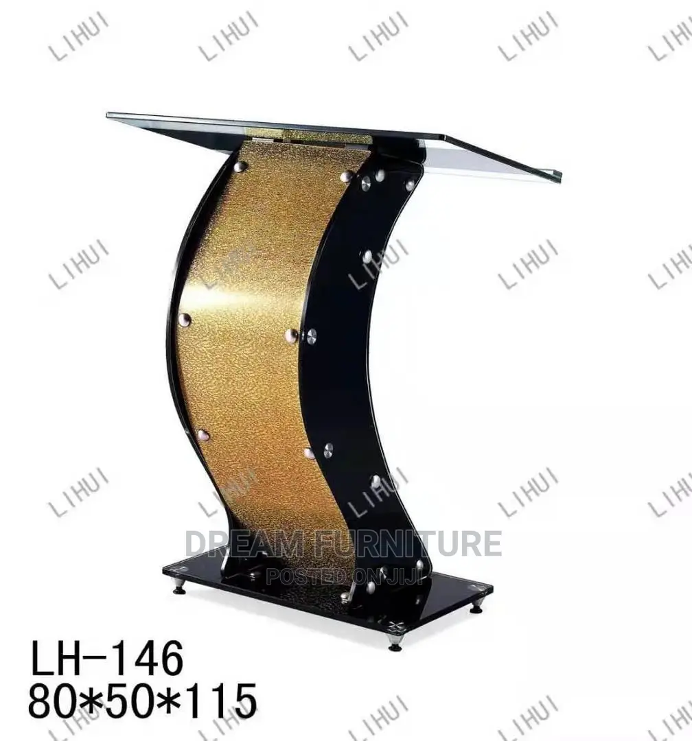 Neat Tempered Glass Pulpits