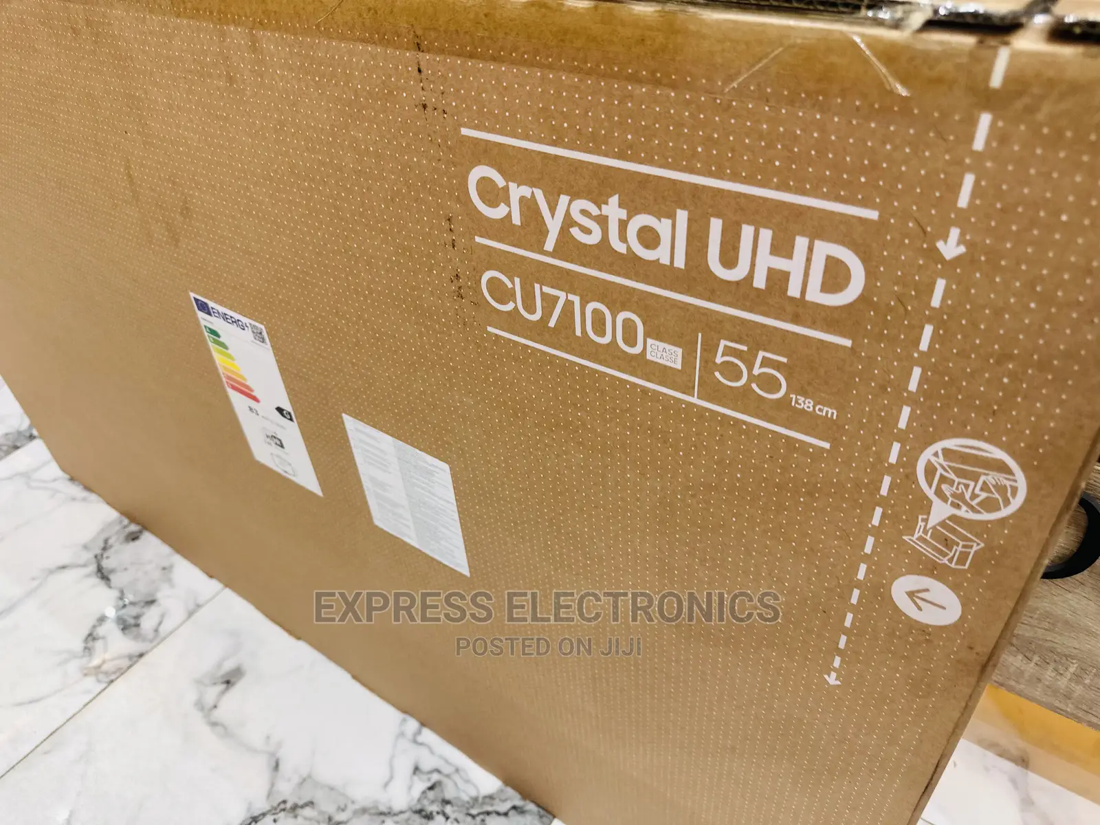 Realistic Shades and Hues UHD Smart Samsung Tv 55”Cu7172