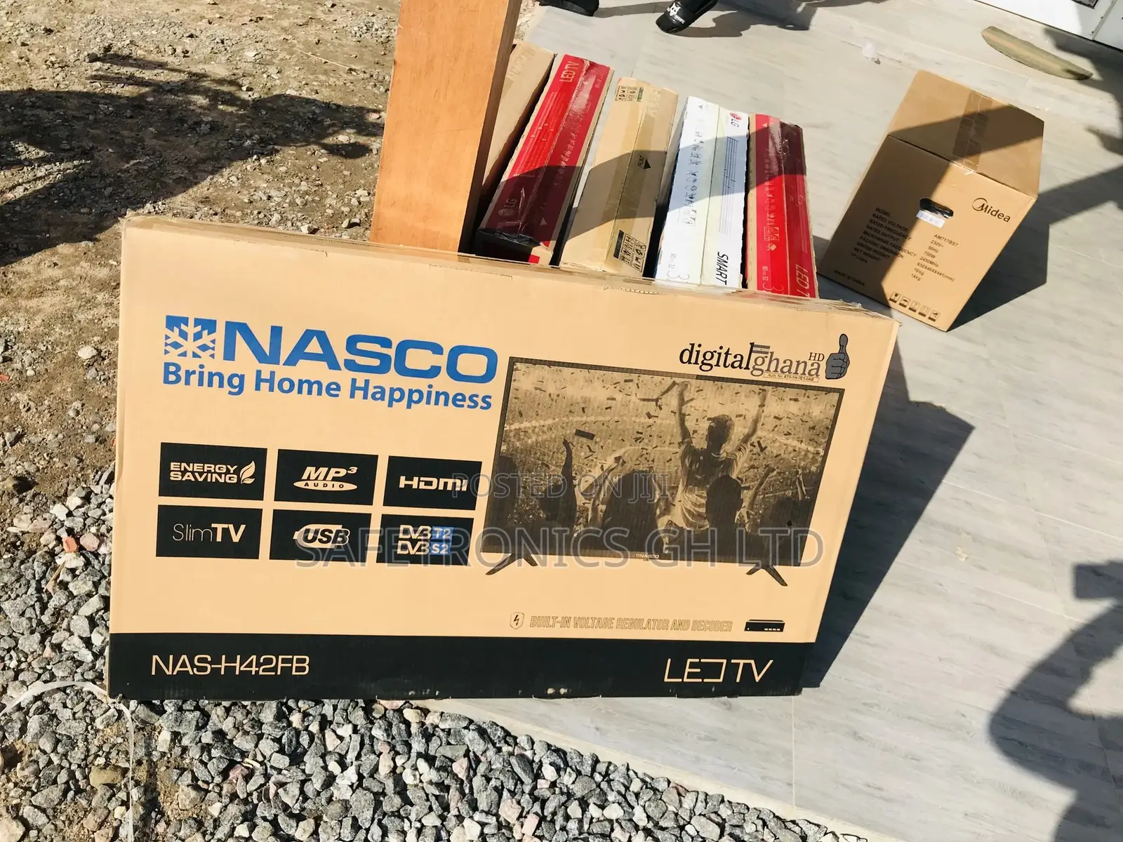 Smart 42 Inches LED Glossy Nasco Affordable