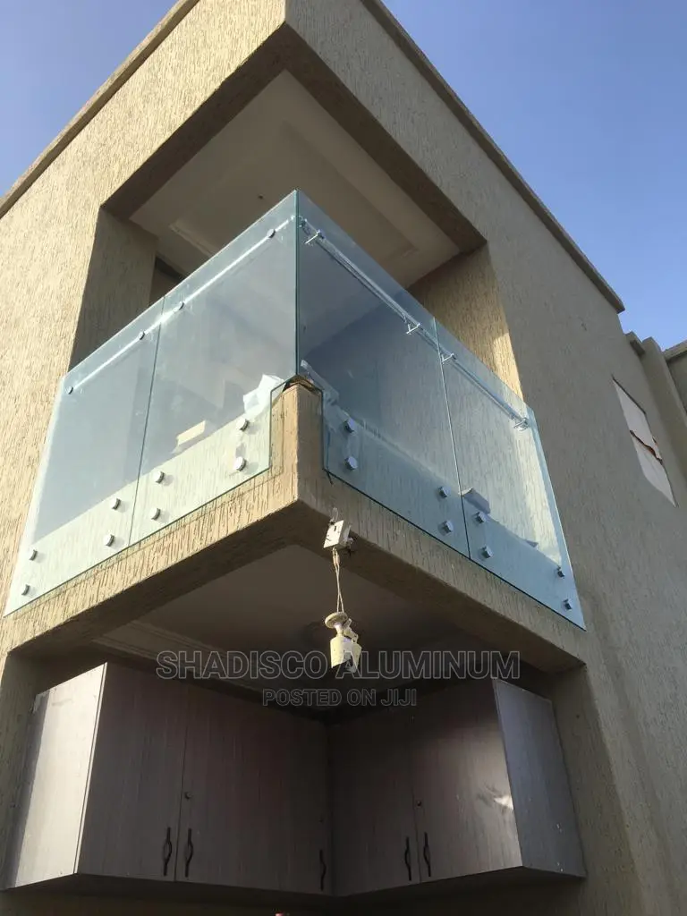 Frameless Glass Balusters