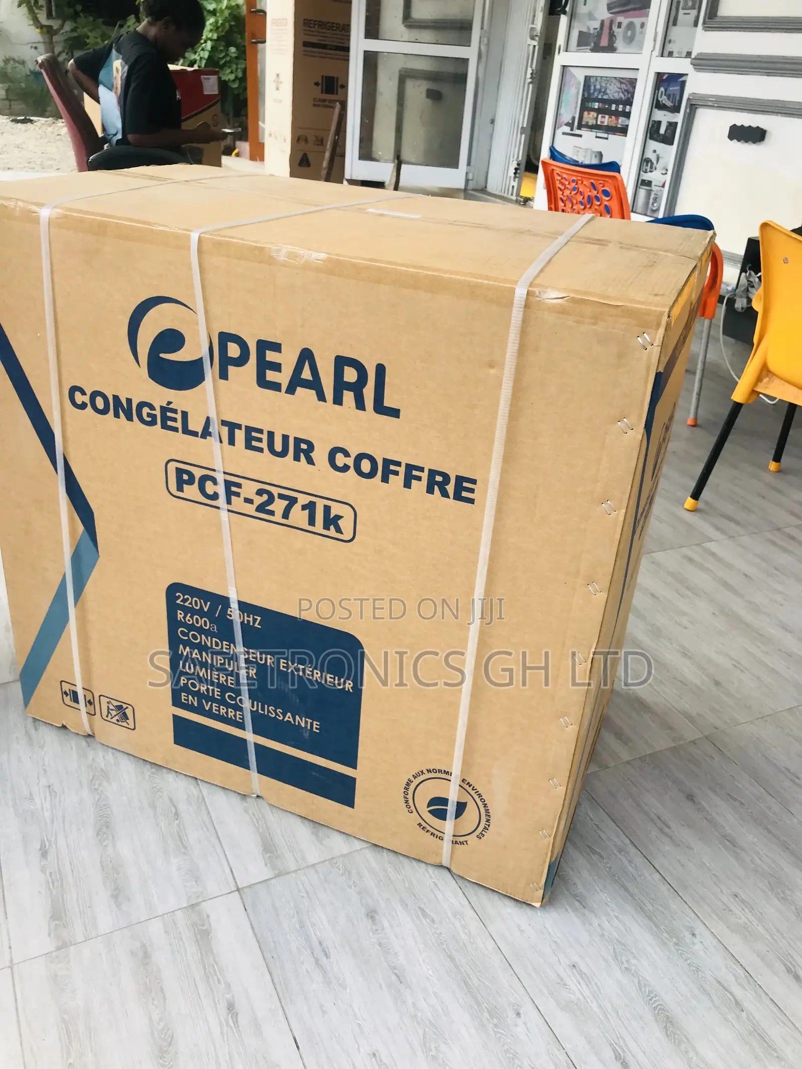 PCF-271 Chestfreezer 200 Liters Pearl Singledoor