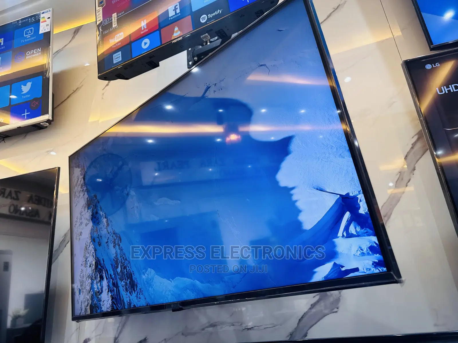Brilliant Display 55UQ7500 UHD Smart LG