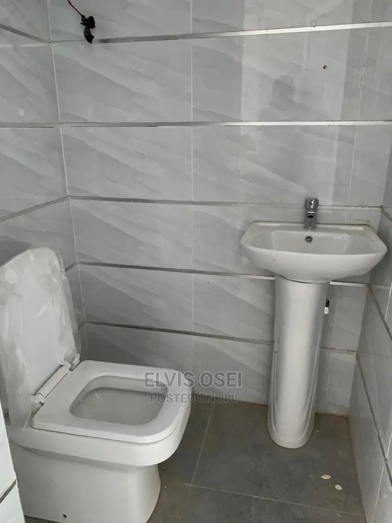 2bdrm Apartment in Adjiringanor, East Legon for sale