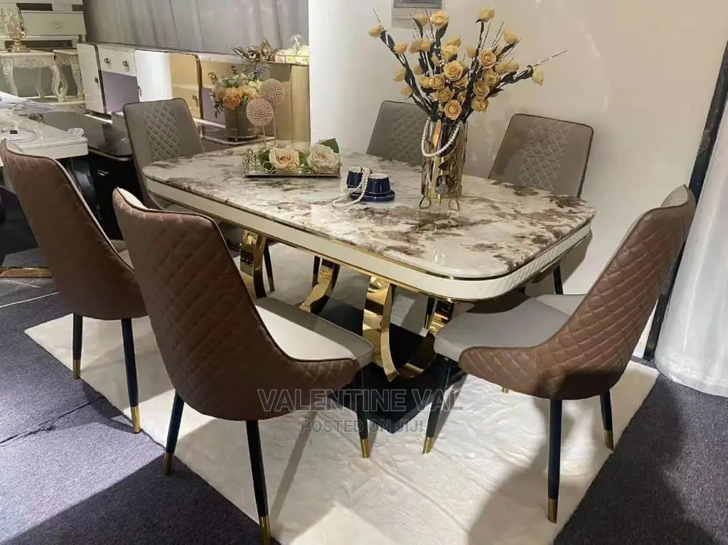 Sweet Dinning Table Set