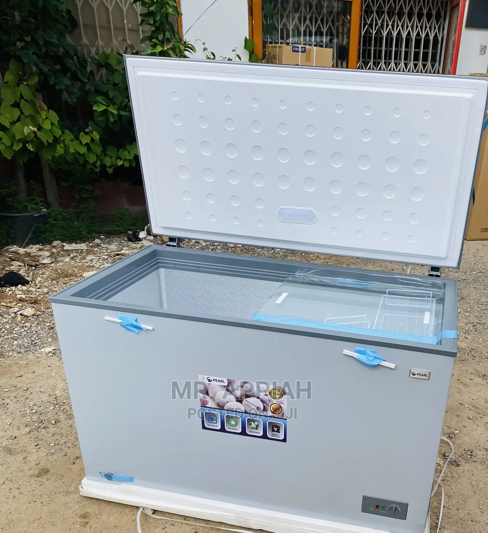 Buy Pearl PCF-850 Chest Freezer From 10gig 