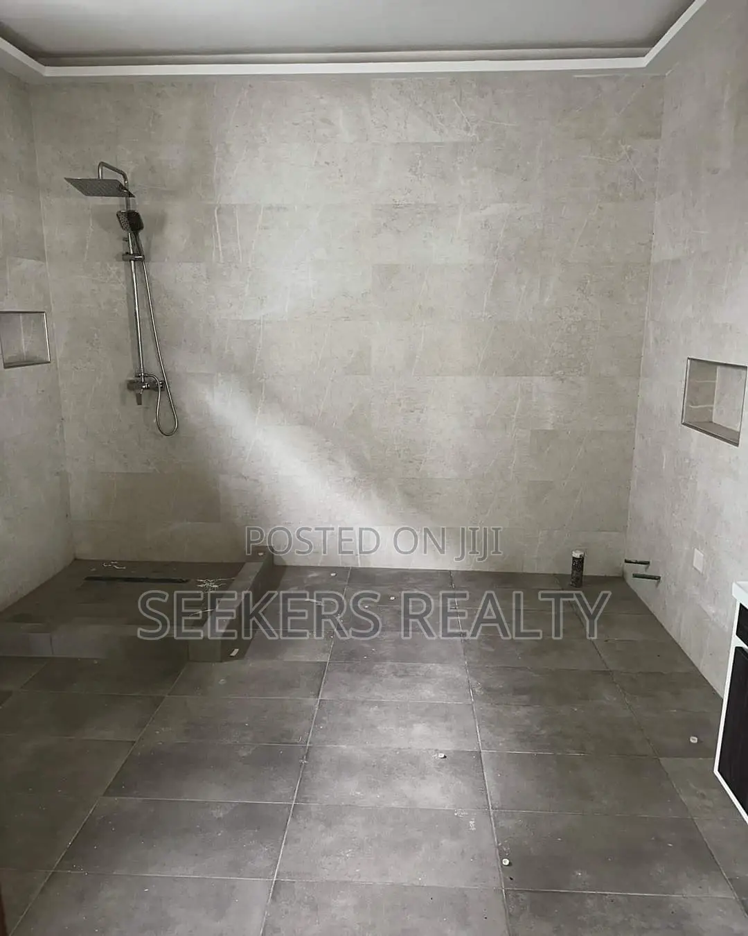4bdrm House in Seekers Realty, Accra Metropolitan for sale