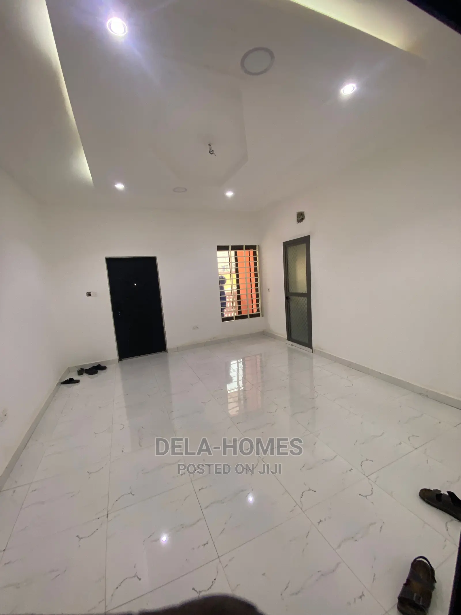 Newly Built Chamber N Hall Sc for Rent at Ashaley Botwe.