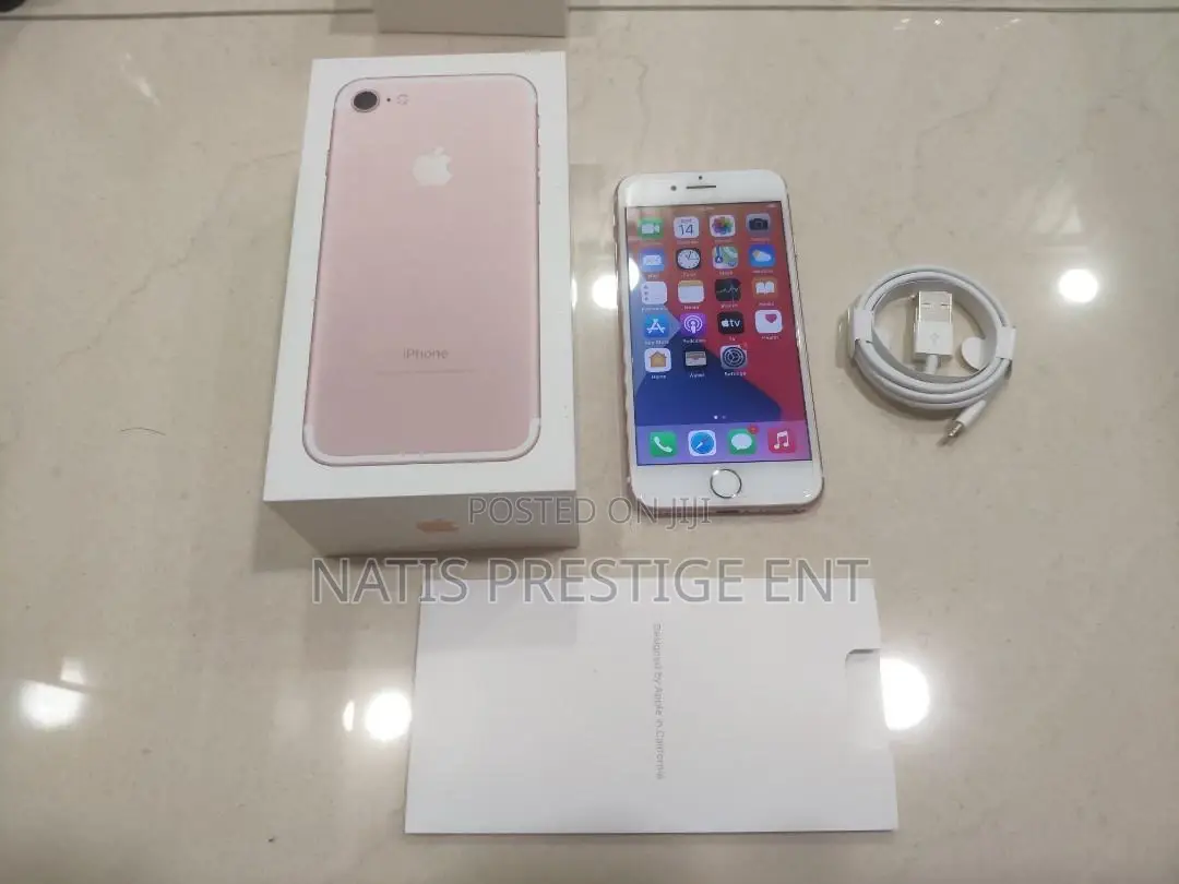 New Apple iPhone 7 128 GB Gold