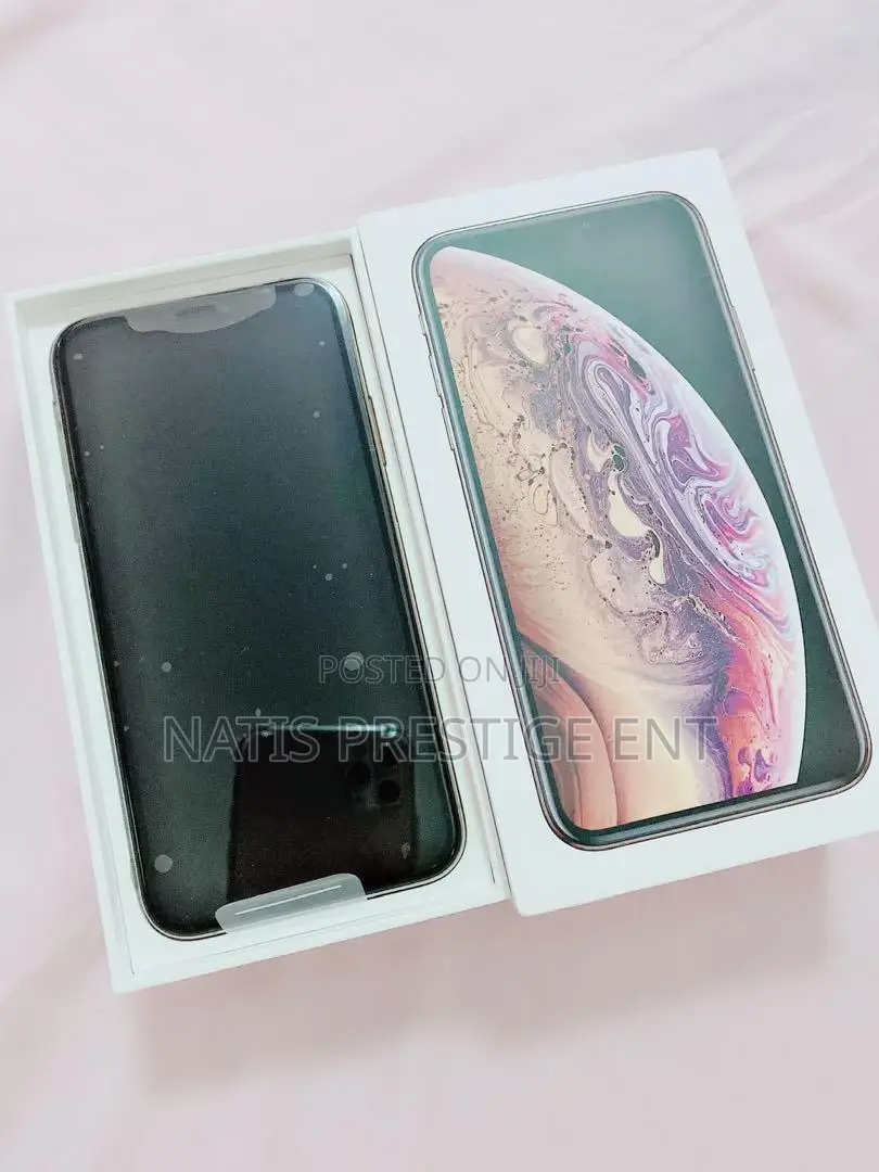 New Apple iPhone XS Max 256 GB Black