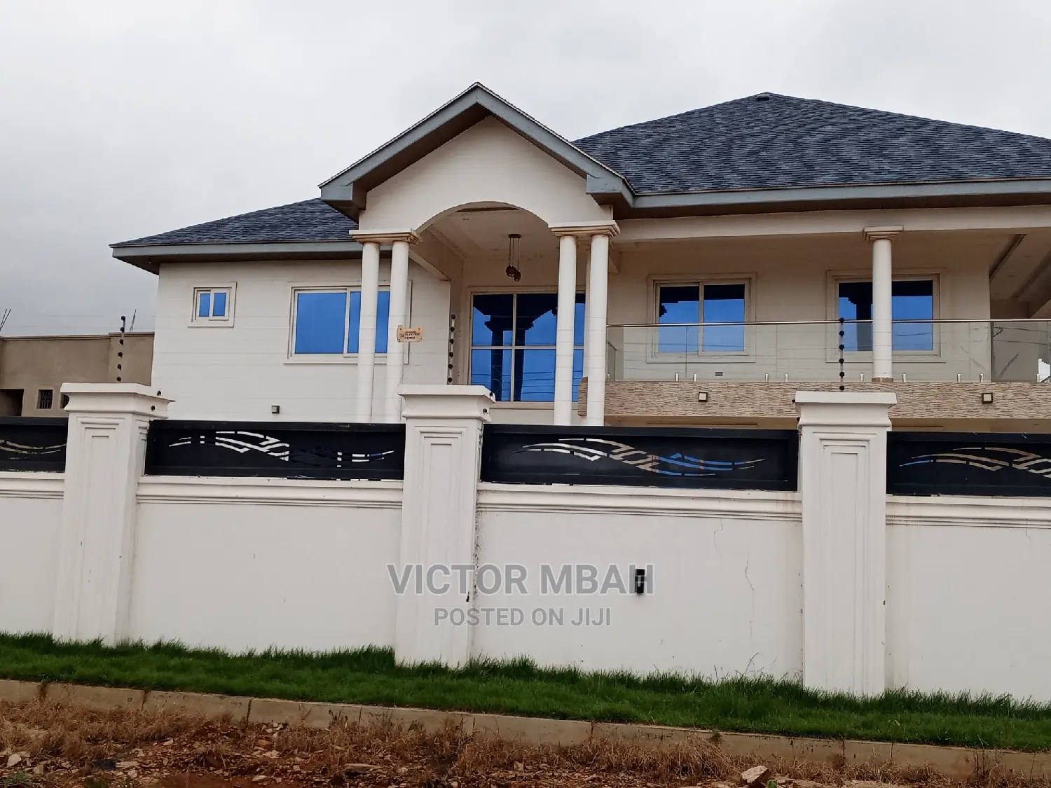 5bdrm Duplex in Community 25 Tema for sale