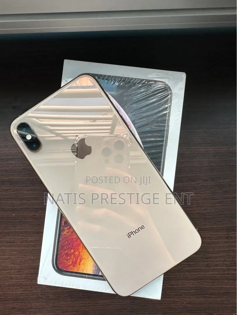 New Apple iPhone XS Max 64 GB Gold