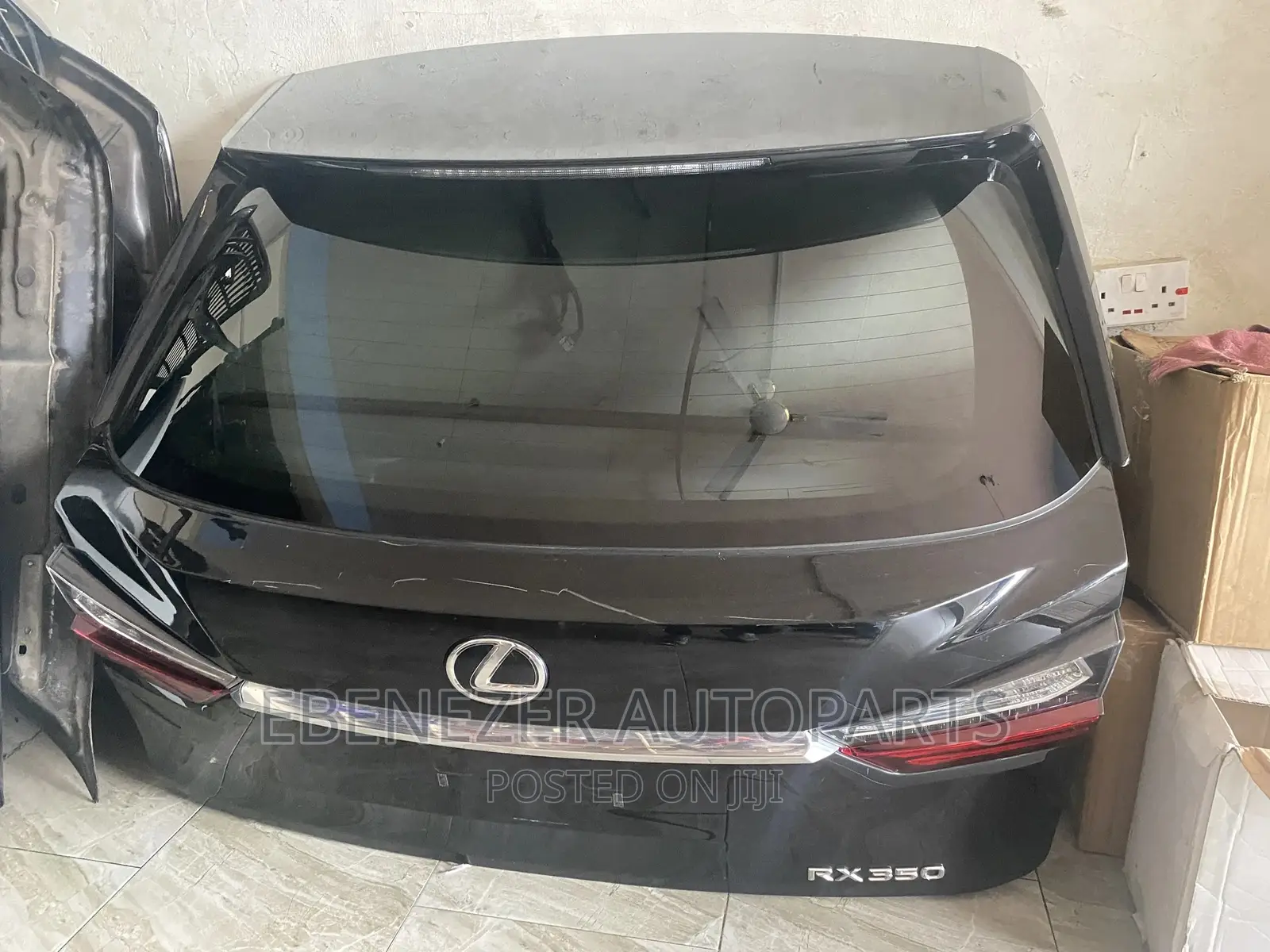 Lexus RX 350 Boot Available