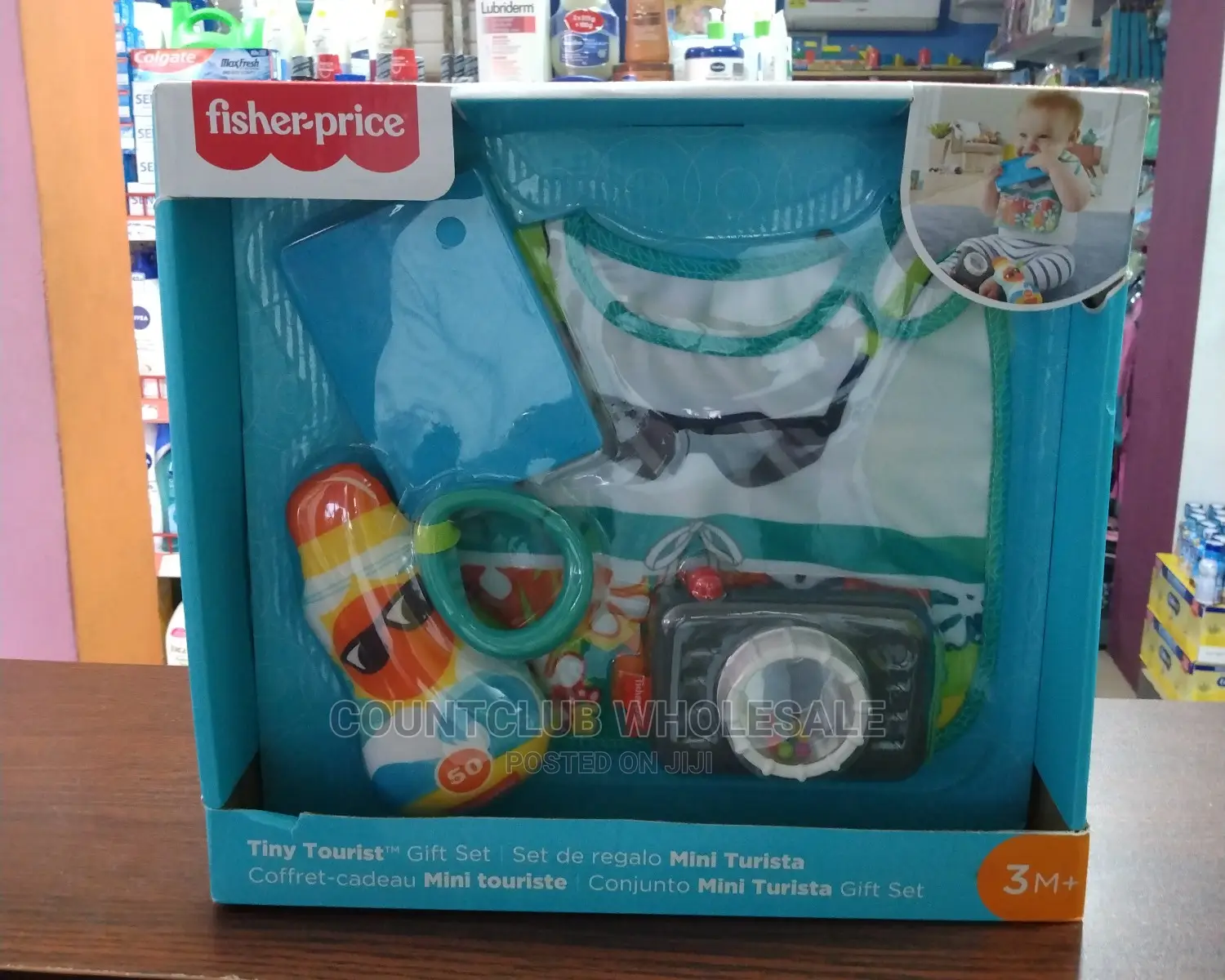 Fisher Price Tiny Tourist Gift Set
