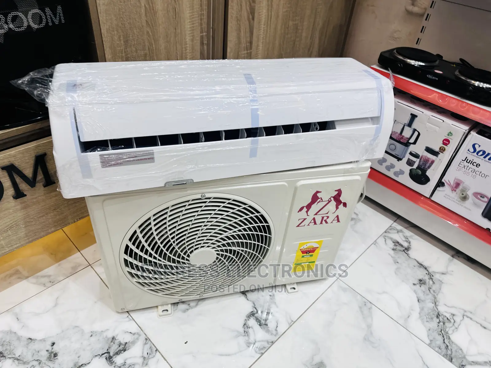 LED Light Display Split R410 Gas 1.5hp Zara