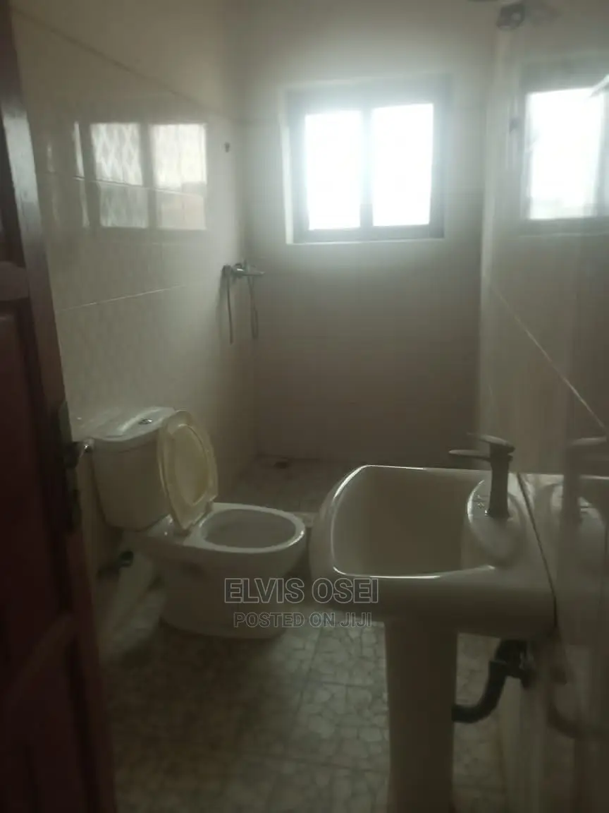 2bdrm Apartment in New Life School, Mallam for rent