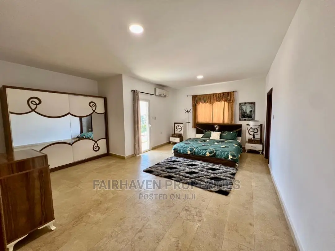 Furnished 10bdrm Block of Flats in West Land Blv, Accra Metropolitan