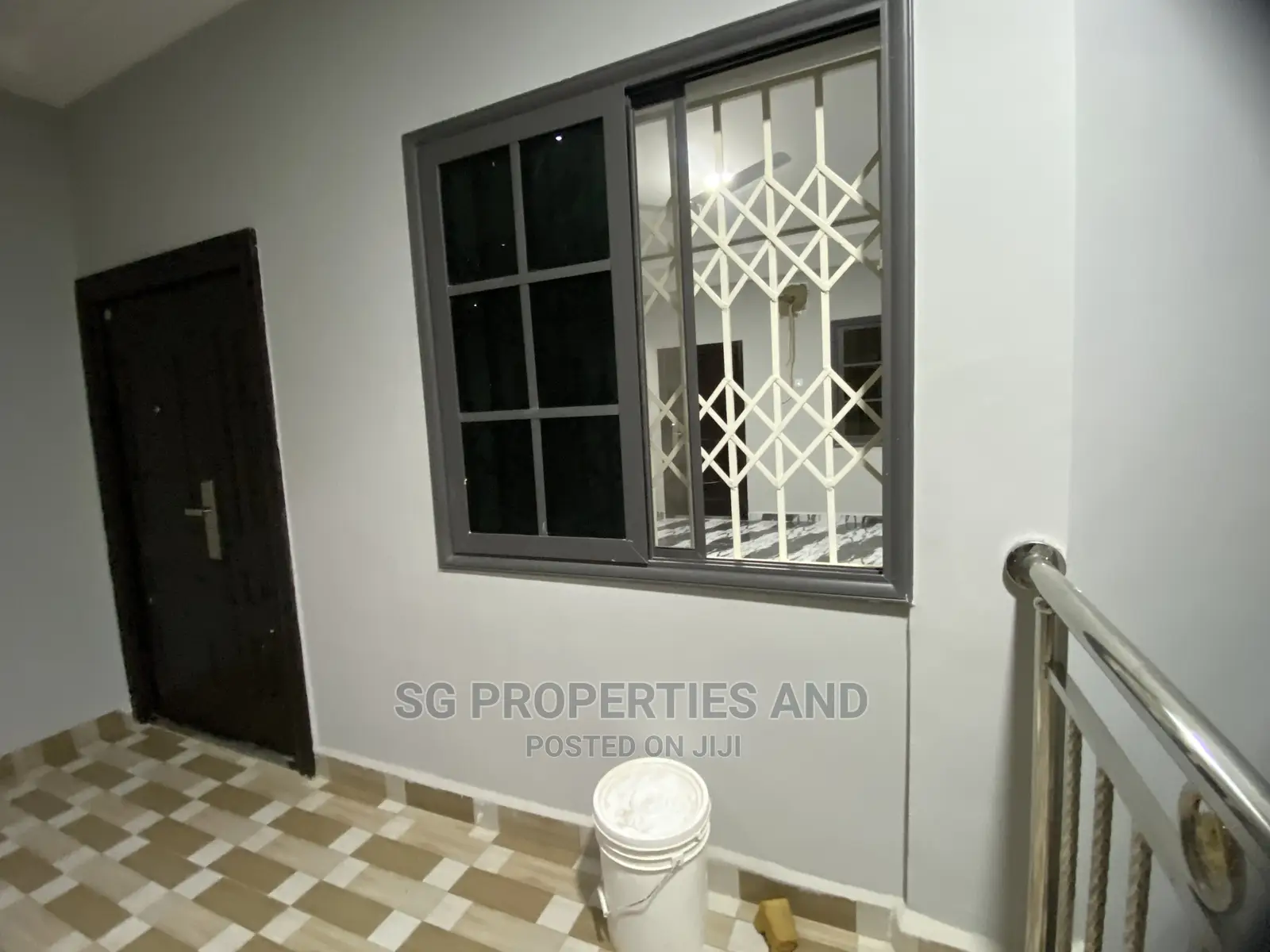 2bdrm Apartment in Kings Courts, Tema Metropolitan for rent